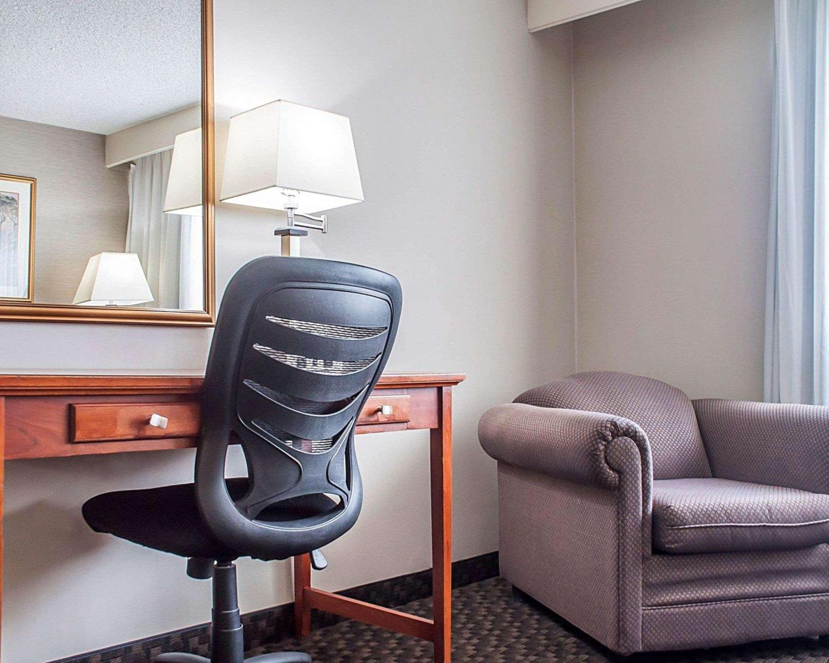 Quality Inn & Suites Vestal Binghamton Near University Ngoại thất bức ảnh