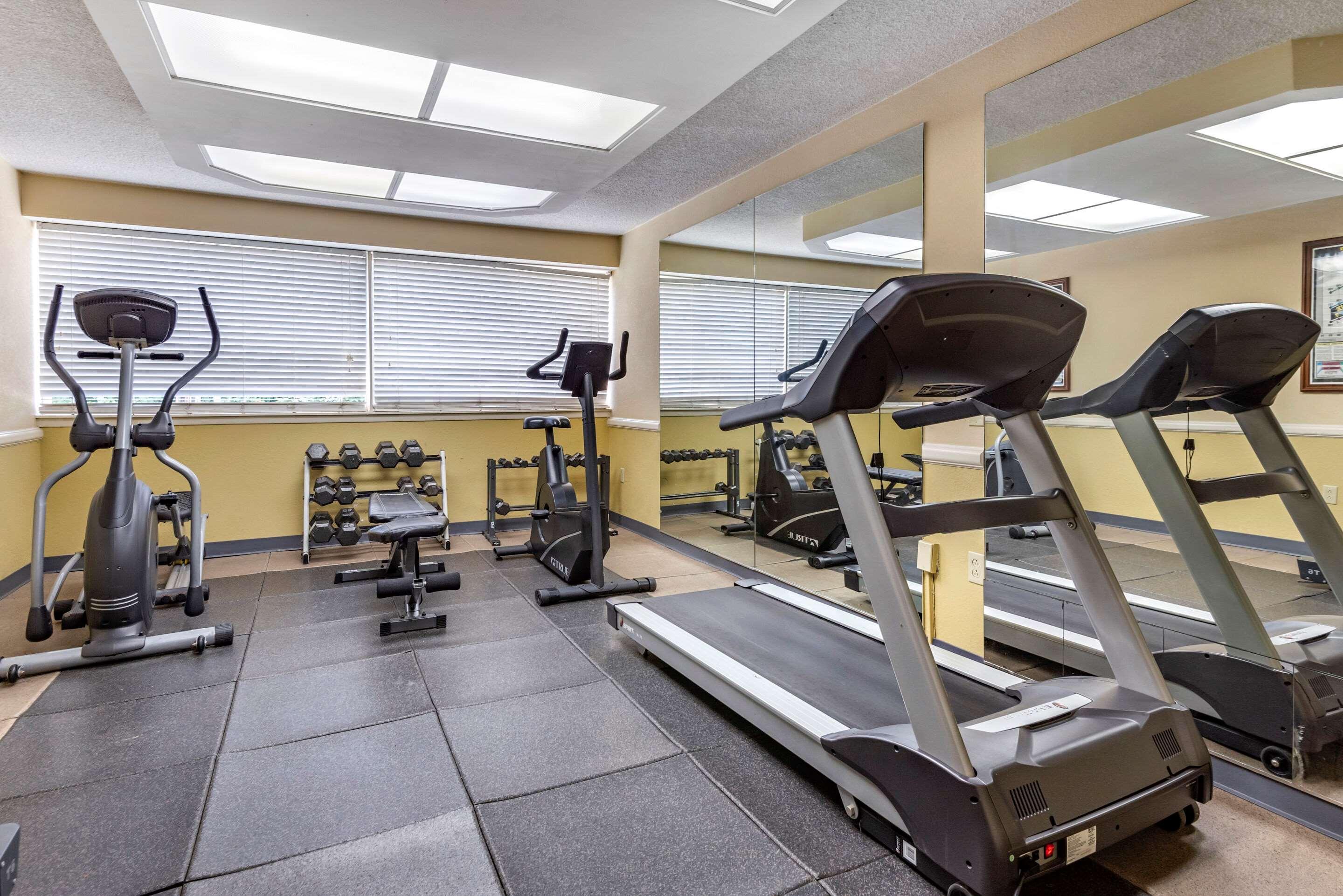 Quality Inn & Suites Vestal Binghamton Near University Ngoại thất bức ảnh